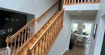 Изработка на дървени парапети за стълби в Горна Студена 5294 от Joiner GP